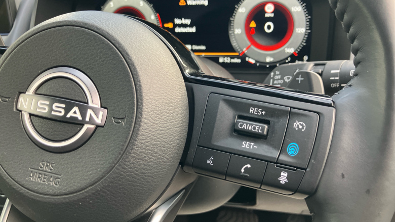 Nissan Qashqai 1.3 DiG-T MH 158 Tekna 5dr Xtronic Petrol Hatchback